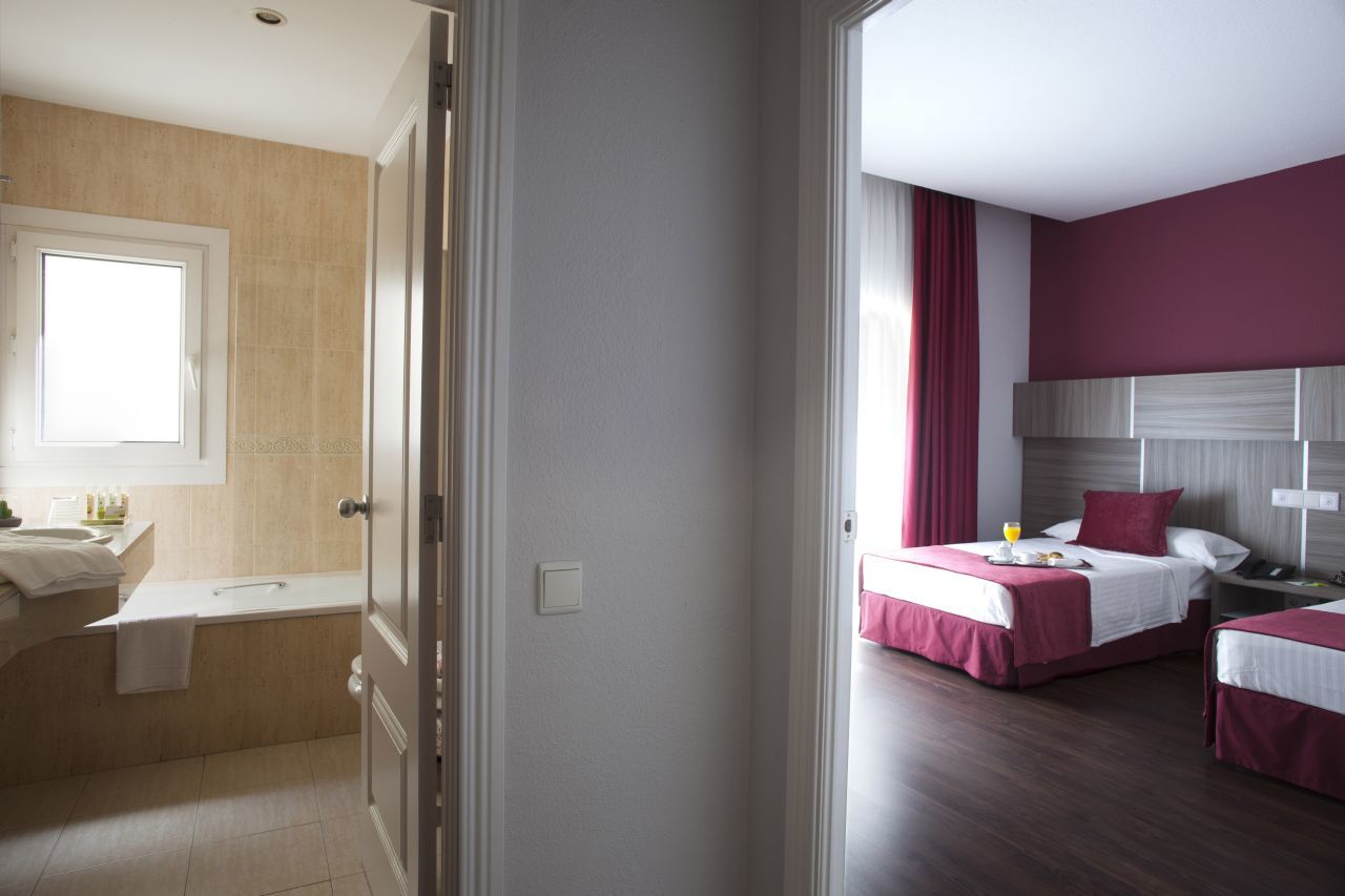 Hotel Serrano Madrid Esterno foto